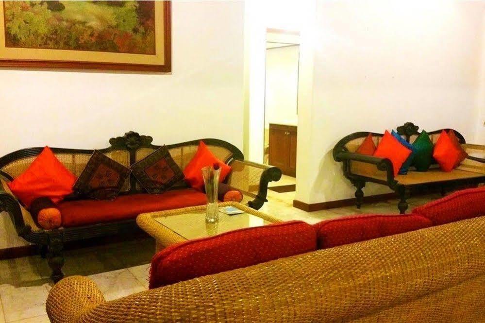 Blue Water Villa Piliyandala Εξωτερικό φωτογραφία